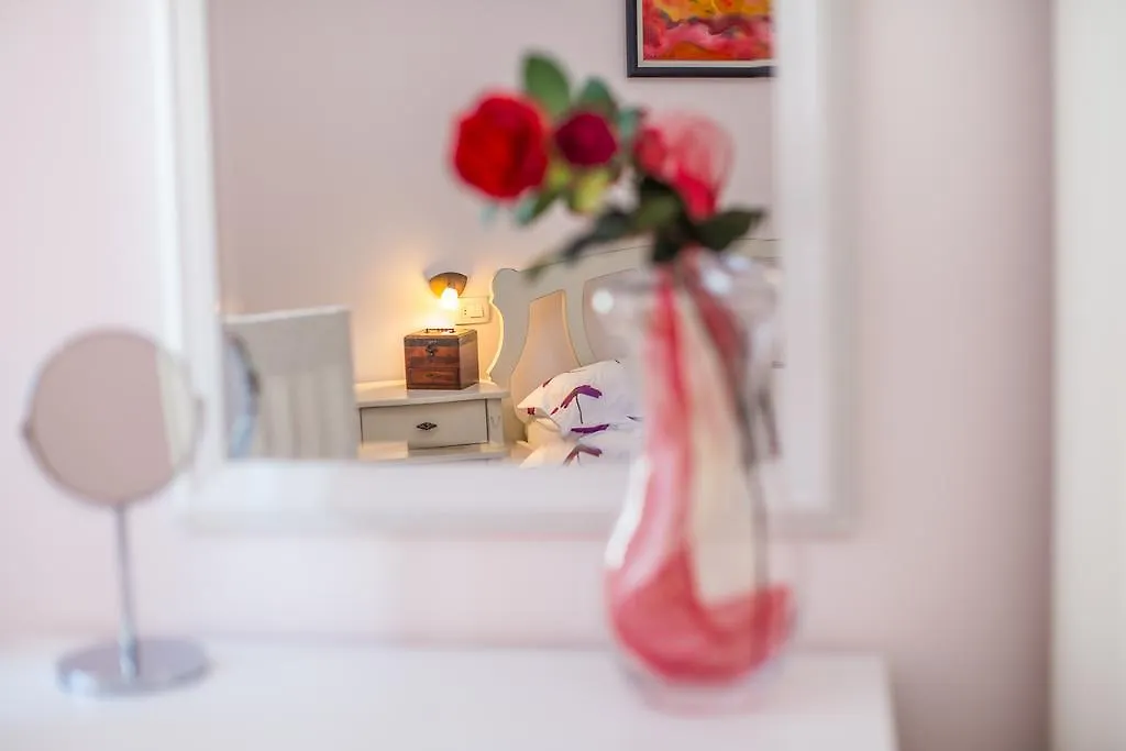 Apartments Dominik 268 Rovinj 0*,  Hırvatistan